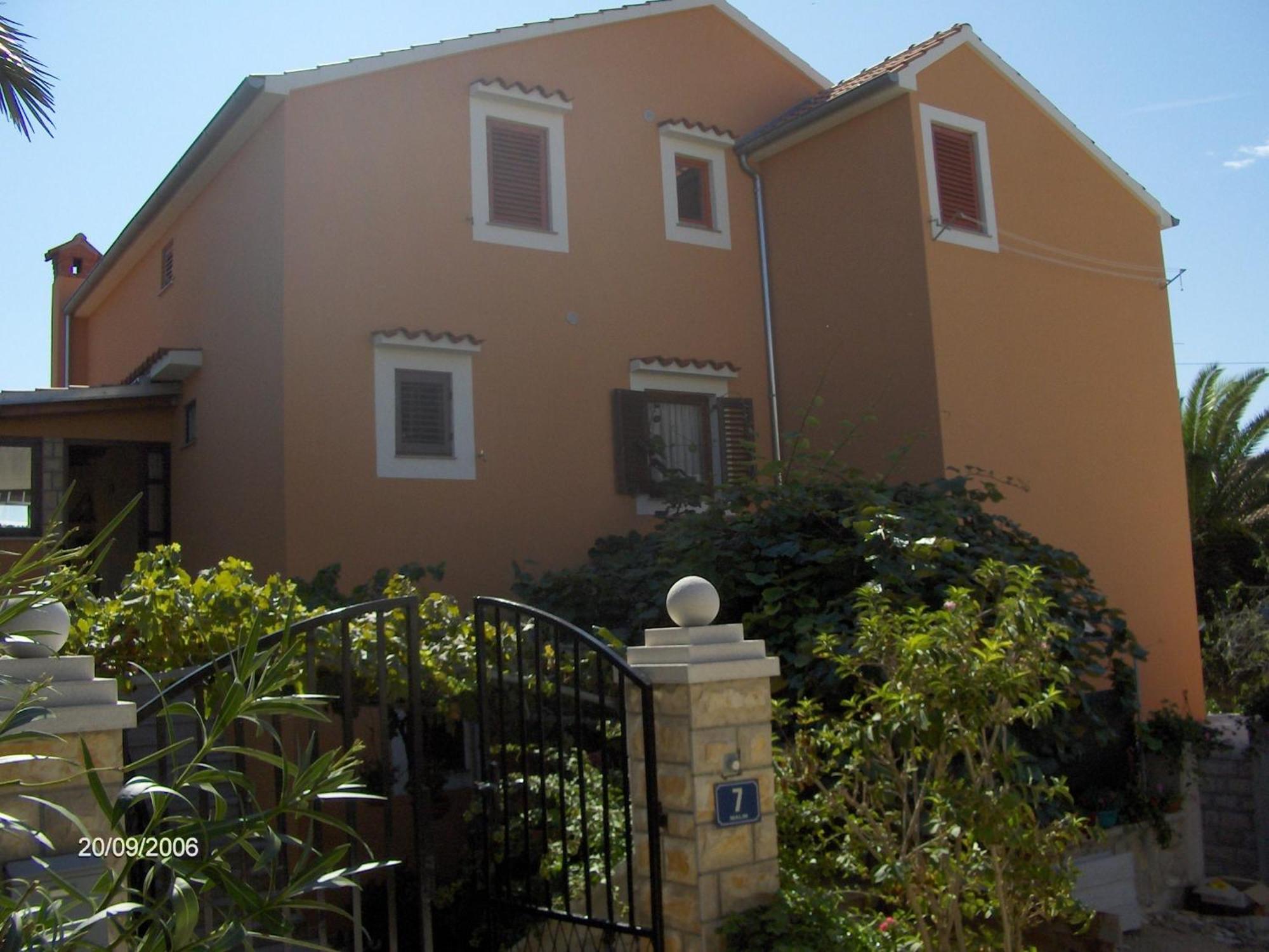 Apartments Beba Малий Лошинь Екстер'єр фото