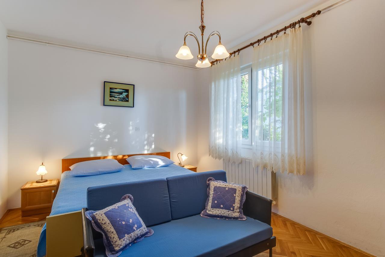 Apartments Beba Малий Лошинь Екстер'єр фото