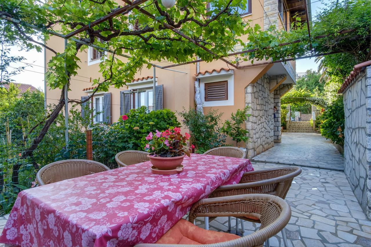 Apartments Beba Малий Лошинь Екстер'єр фото