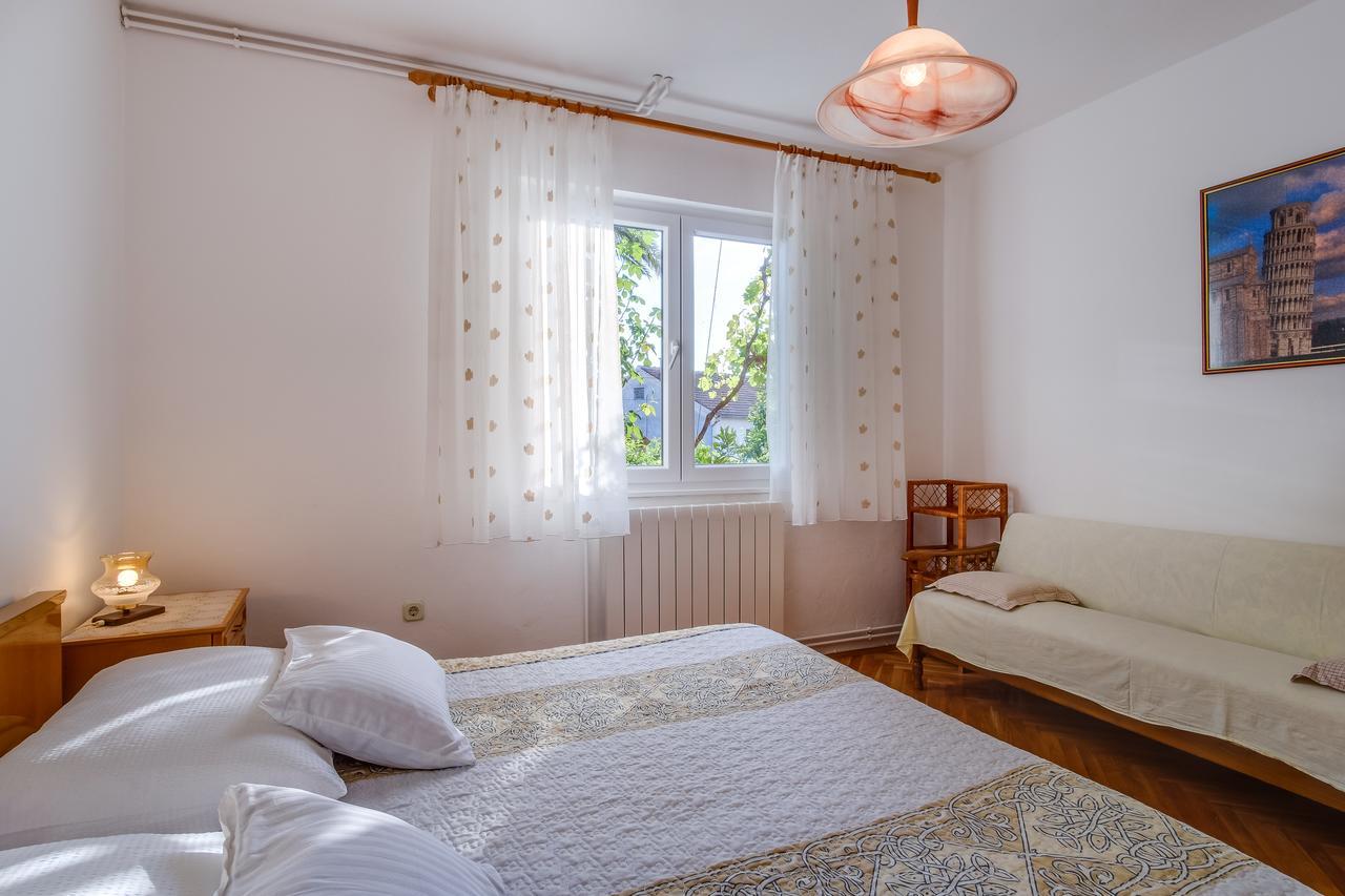 Apartments Beba Малий Лошинь Екстер'єр фото